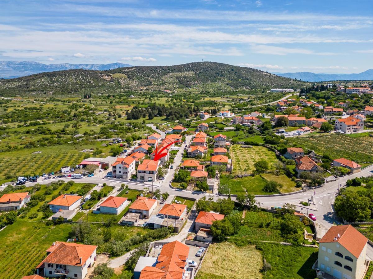 Guest House Barbara Nerezisca Екстер'єр фото