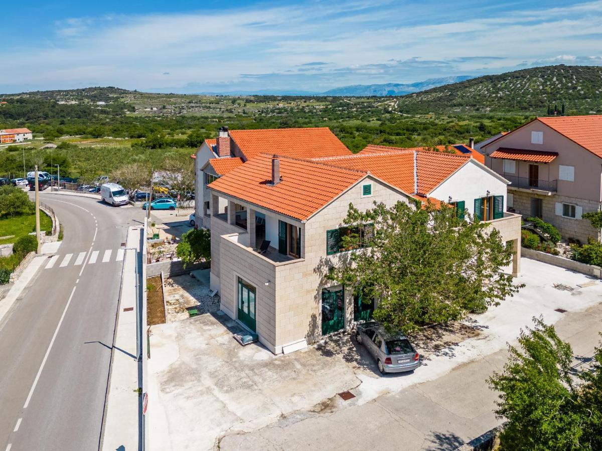 Guest House Barbara Nerezisca Екстер'єр фото